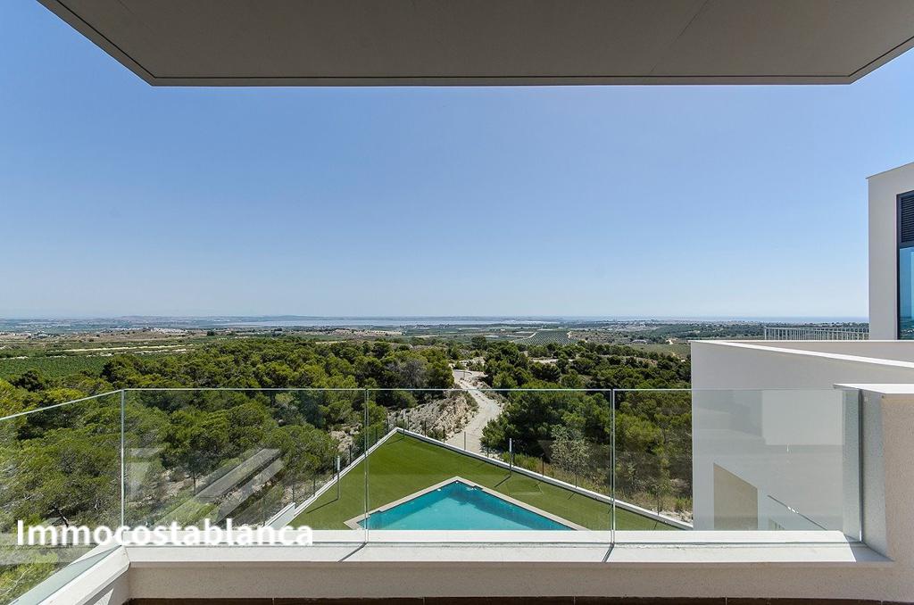 Коттедж в Сан-Мигель-де-Салинасе, 92 м², 375 000 €, фото 1, объявление 6447536