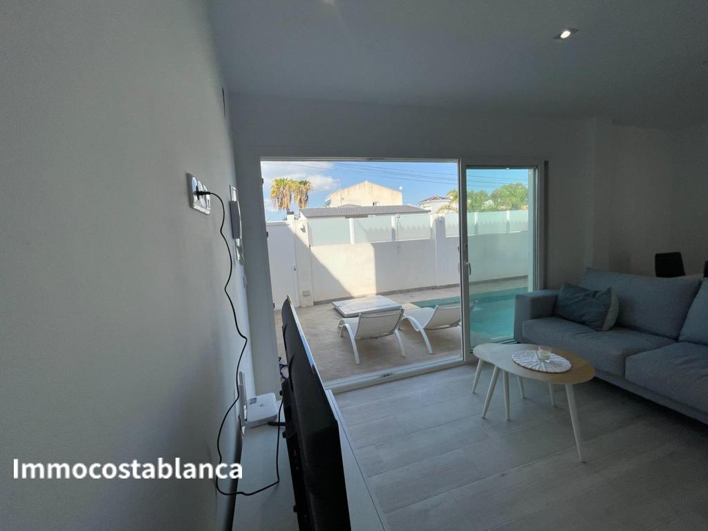 Коттедж в Ориуэла Коста, 73 м², 220 000 €, фото 3, объявление 24697216