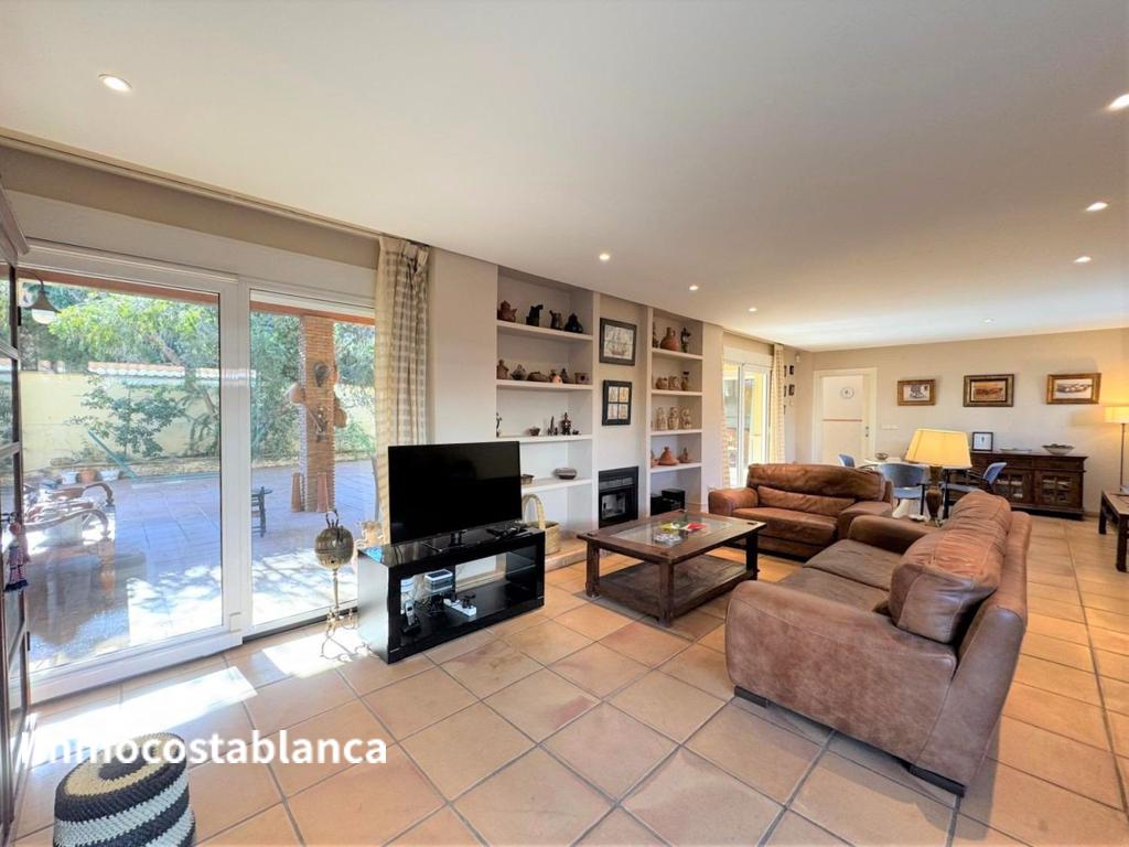 Вилла в Дении, 200 м², 680 000 €, фото 9, объявление 3017216