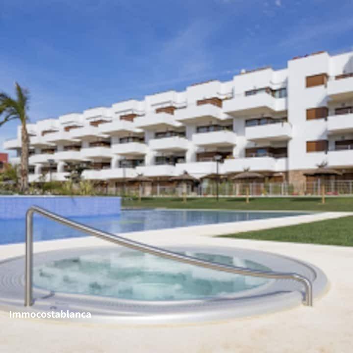 Квартира в Ориуэла Коста, 74 м², 240 000 €, фото 1, объявление 34297216