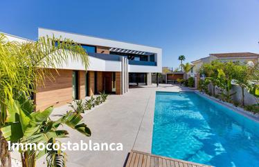 Вилла в Рохалесе, 425 м²