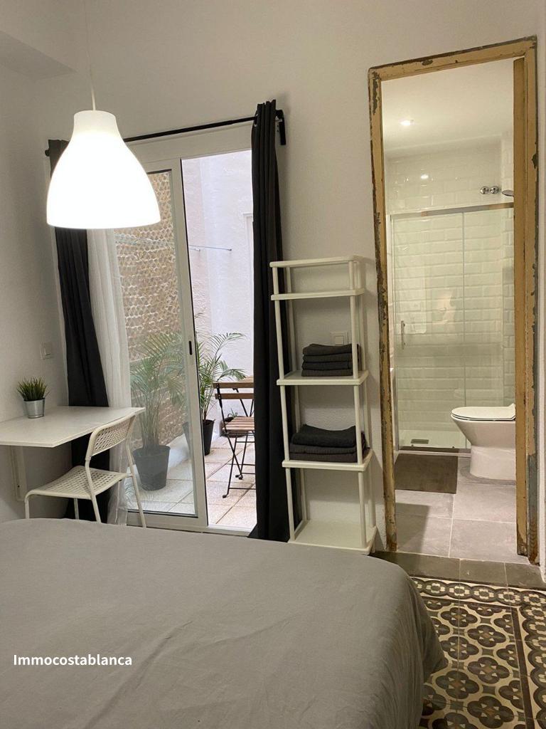 Квартира в Аликанте, 95 м², 250 000 €, фото 1, объявление 32497216