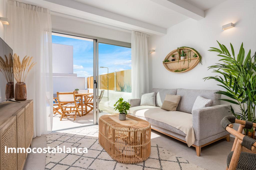 Коттедж в Долоресе, 76 м², 260 000 €, фото 1, объявление 43175536