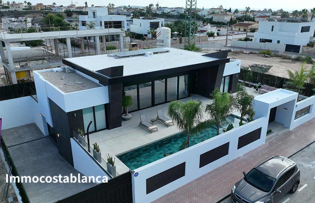 Вилла в Рохалесе, 150 м², 1 099 000 €, фото 3, объявление 11539616