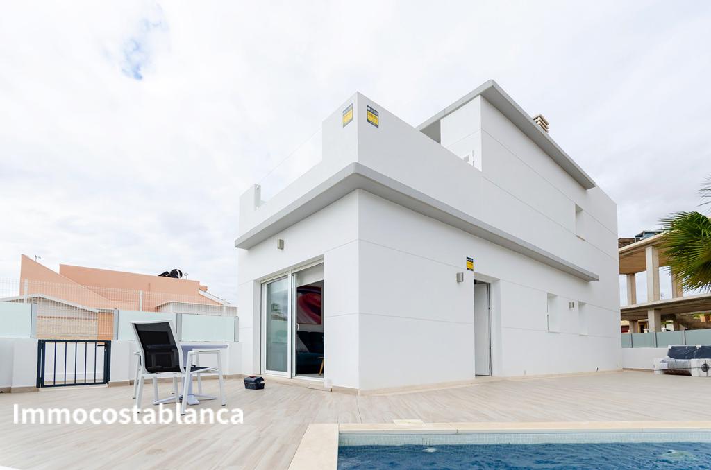 Квартира в Торревьехе, 116 м², 424 000 €, фото 4, объявление 28447536
