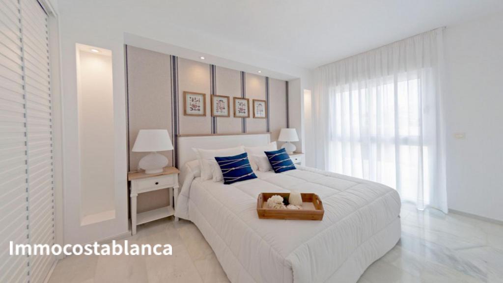Вилла в Рохалесе, 255 м², 512 000 €, фото 10, объявление 20731616