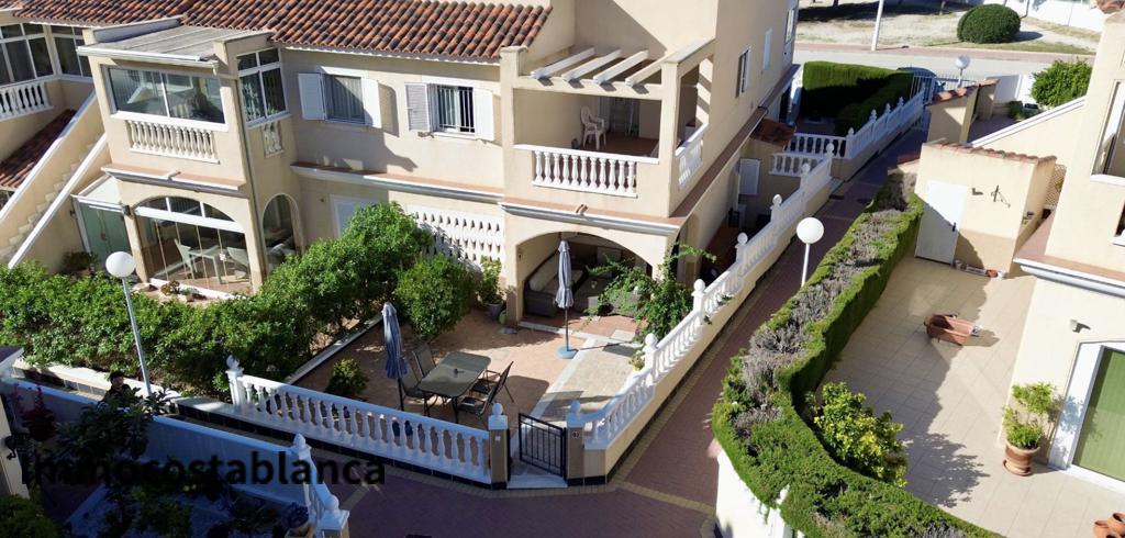 Квартира в Ориуэла Коста, 105 м², 265 000 €, фото 1, объявление 47817216