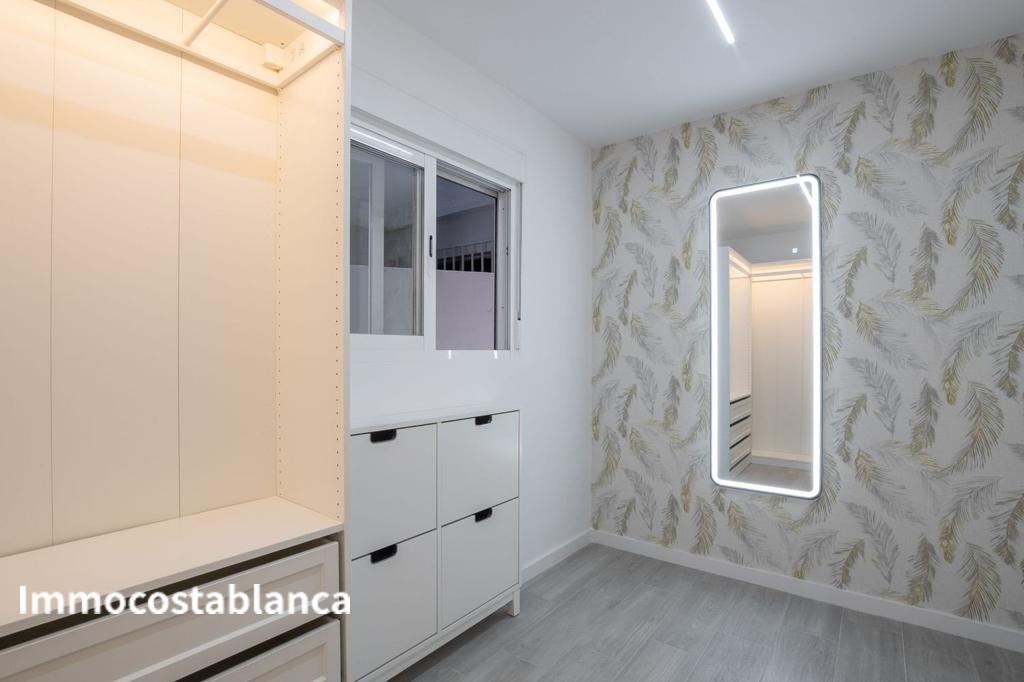 Квартира в Бенидорме, 110 м², 287 000 €, фото 10, объявление 51343536