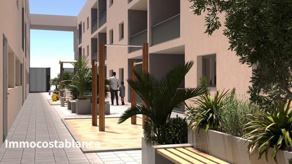 Квартира в Сан-Мигель-де-Салинасе, 62 м², 180 000 €, фото 1, объявление 26417216