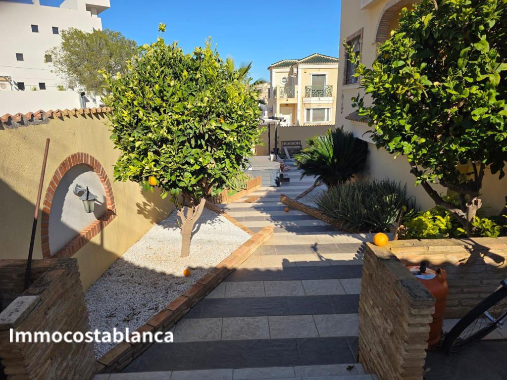 Вилла в Ориуэла Коста, 153 м², 350 000 €, фото 5, объявление 71017216