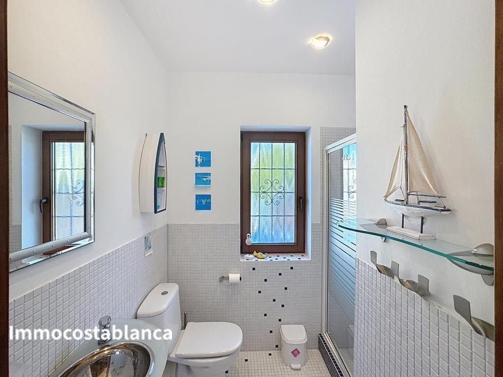 Коттедж в Бенитачеле, 260 м², 550 000 €, фото 1, объявление 2545936