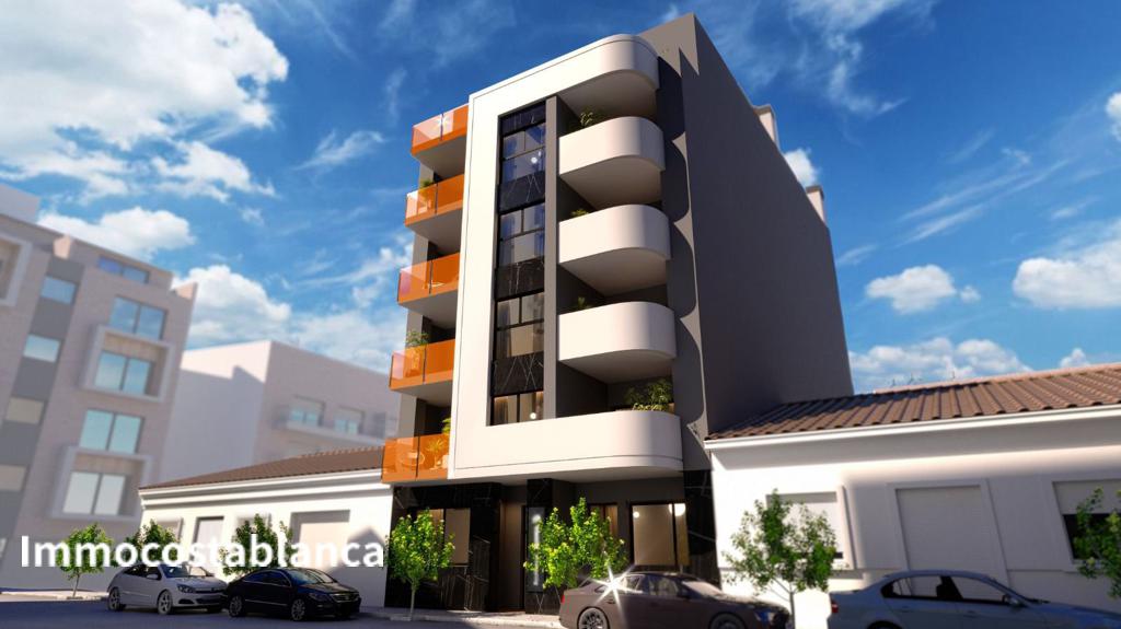 Квартира в Торревьехе, 100 м², 249 000 €, фото 1, объявление 19548096