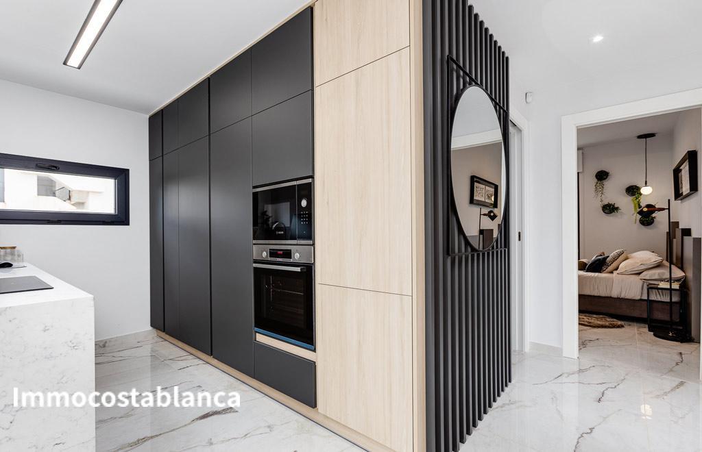 Вилла в Рохалесе, 202 м², 799 000 €, фото 3, объявление 27396416
