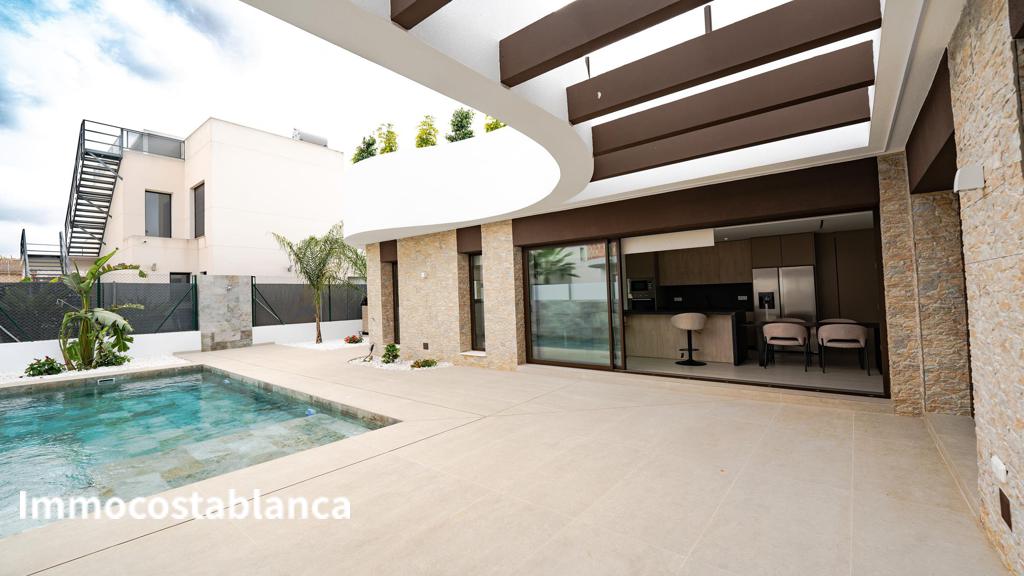 Вилла в Рохалесе, 149 м², 439 000 €, фото 3, объявление 76018816