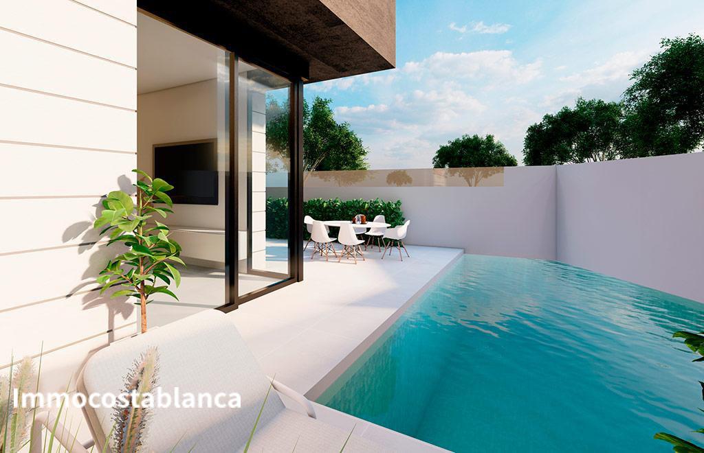 Квартира в Пилар-де-ла-Орададе, 90 м², 359 000 €, фото 1, объявление 40624416