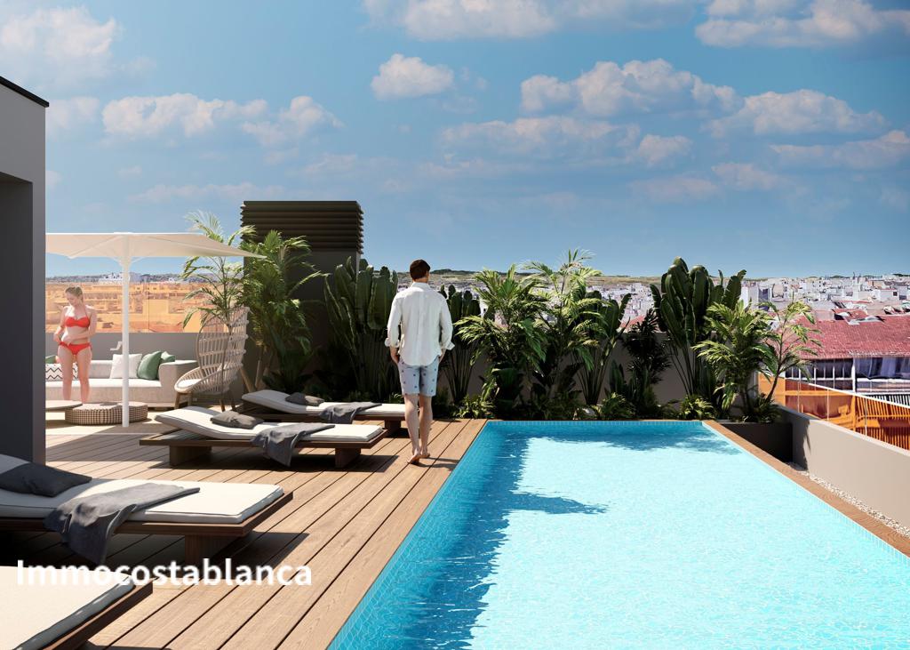 Квартира в Торревьехе, 153 м², 349 000 €, фото 2, объявление 33911536