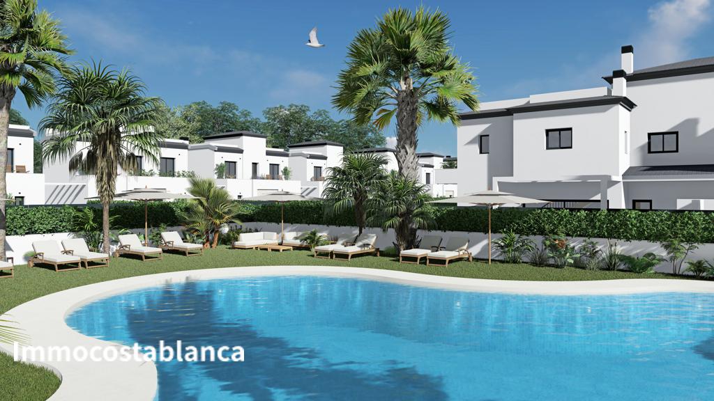 Вилла в Гран Алаканте, 94 м², 337 000 €, фото 2, объявление 65319536