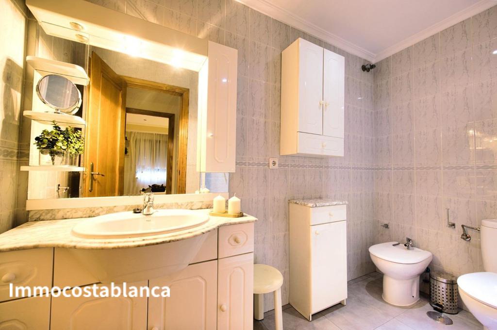 Квартира в Аликанте, 132 м², 296 000 €, фото 9, объявление 65610016