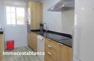 Квартира в Гран Алаканте, 100 м²