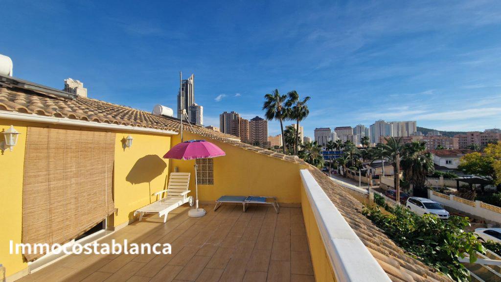 5-комн. таунхаус в Финестрате, 270 м², 375 000 €, фото 8, объявление 70689856