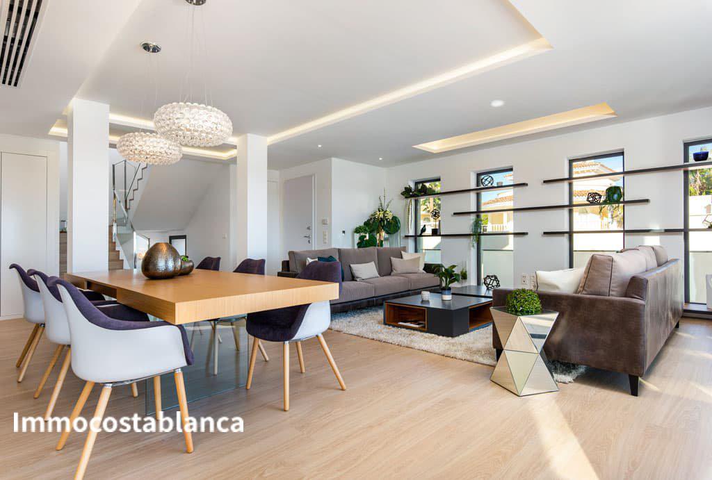 Вилла в Сьюдад-Кесада, 244 м², 822 000 €, фото 10, объявление 77039536