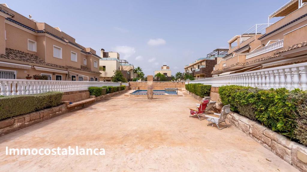 Квартира в Торре де ла Орадада, 172 м², 369 000 €, фото 1, объявление 77393216