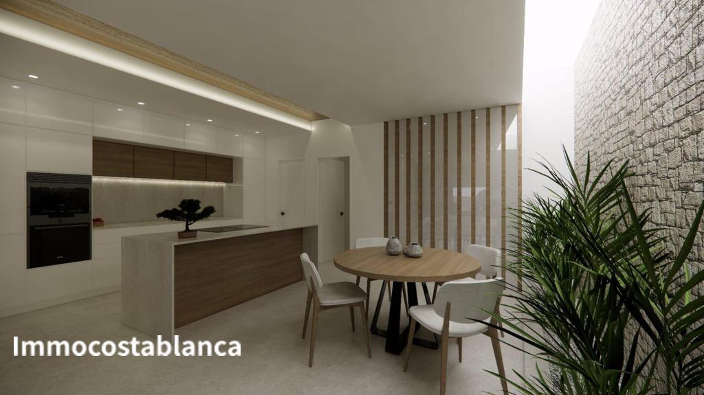 Квартира в Катрале, 94 м², 195 000 €, фото 1, объявление 42408416