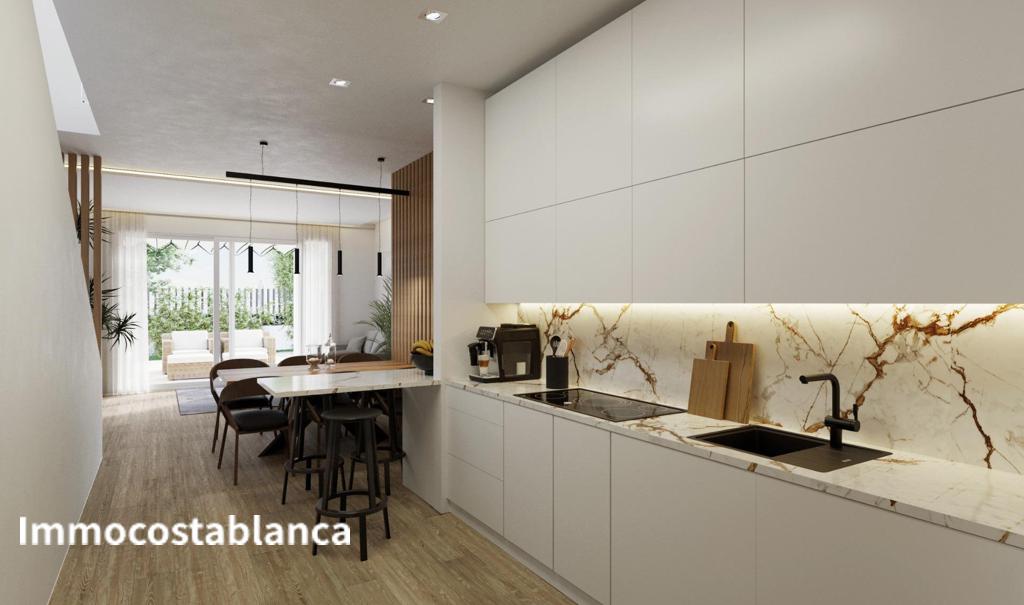 Вилла в Ондон-де-лас-Ньевес, 230 м², 357 000 €, фото 5, объявление 37967536