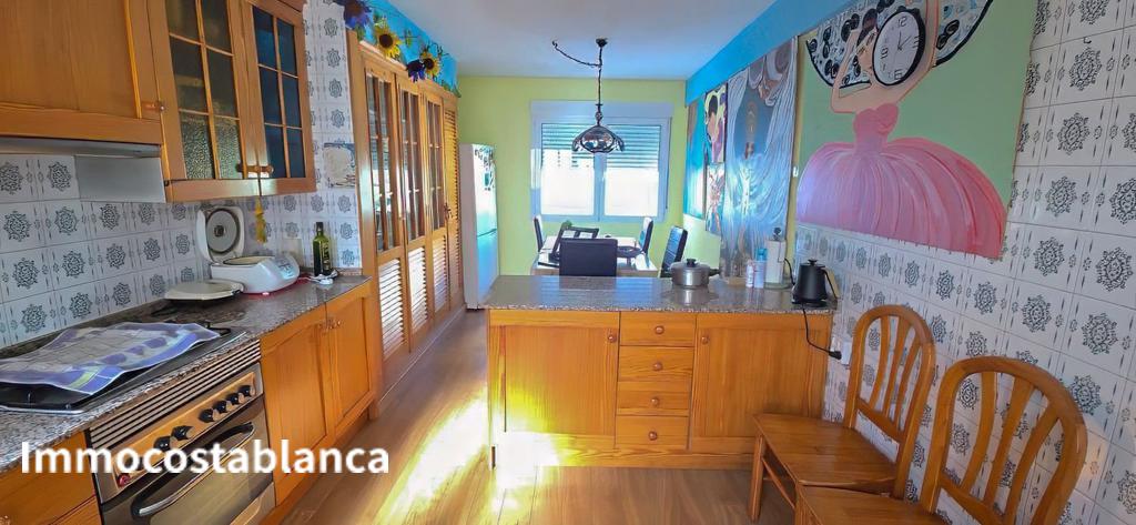 Квартира в Аликанте, 118 м², 259 000 €, фото 1, объявление 24497216