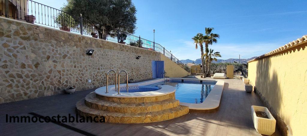 Вилла в Бигастро, 265 м², 469 000 €, фото 2, объявление 77362736