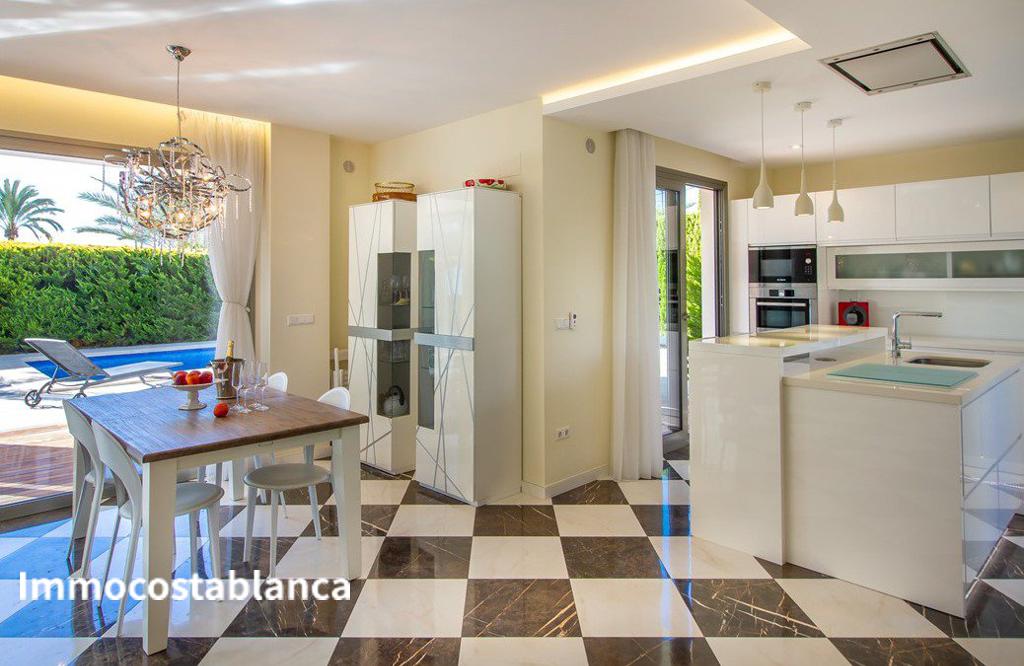 Коттедж в Кальпе, 315 м², 1 300 000 €, фото 8, объявление 61728416