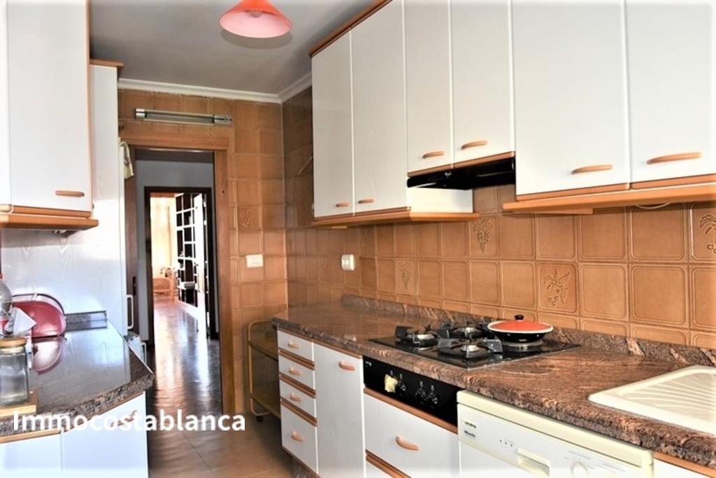 Квартира в Бенидорме, 110 м², 300 000 €, фото 6, объявление 20642496