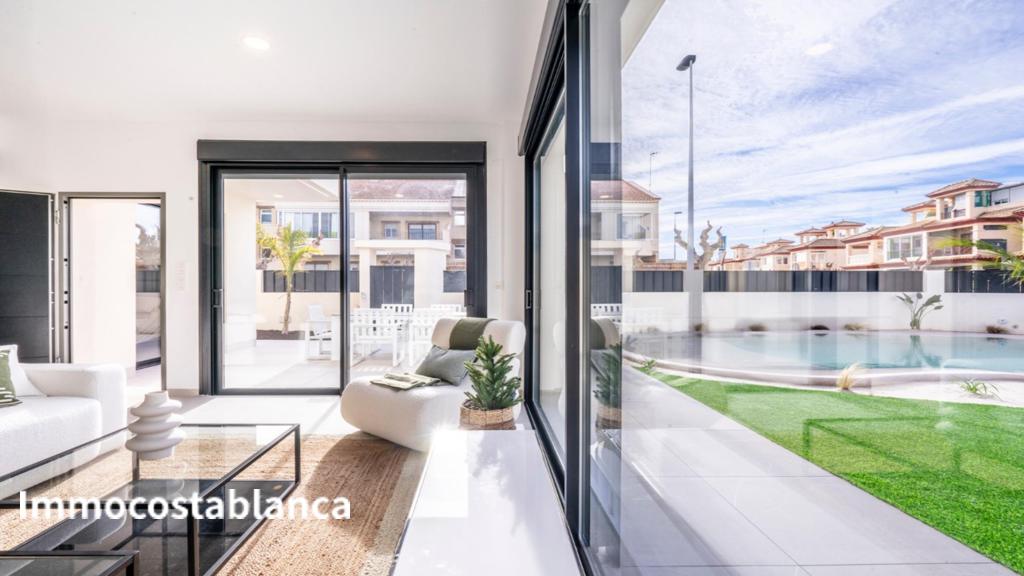 Вилла в Аликанте, 242 м², 416 000 €, фото 3, объявление 34091616