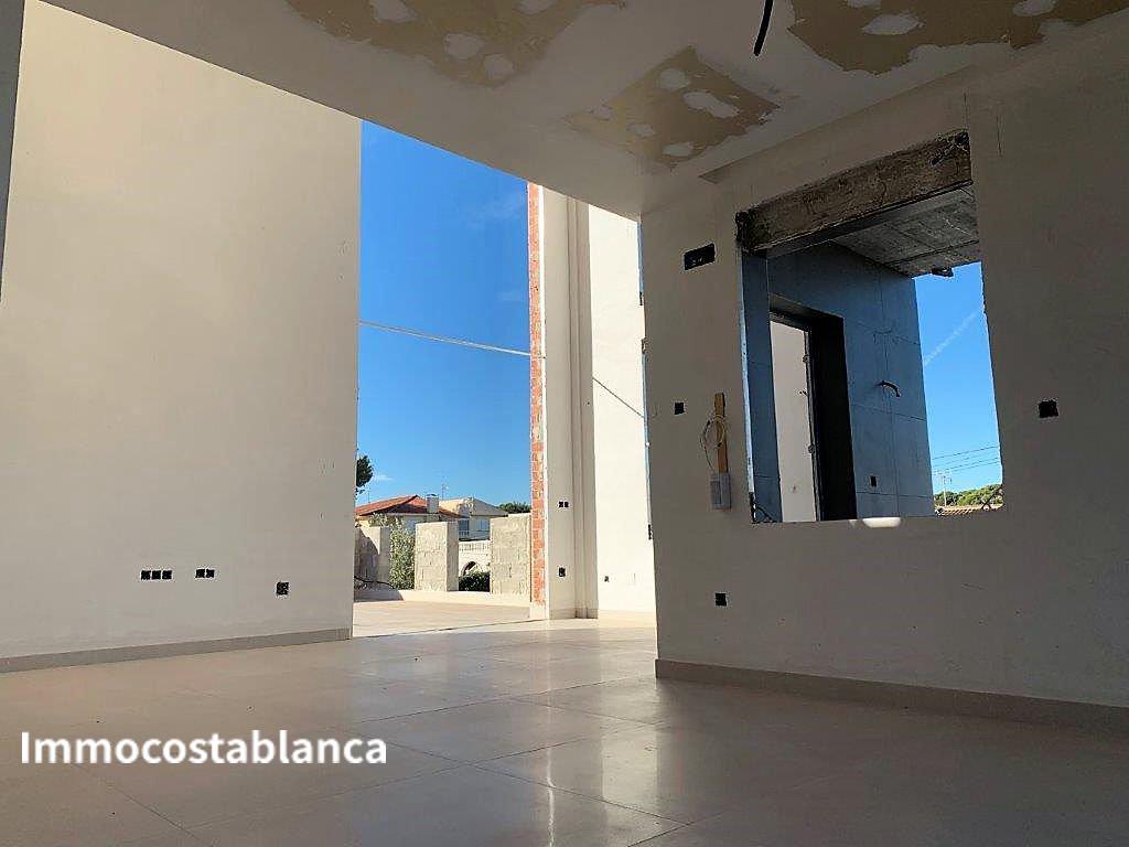 Коттедж в Торревьехе, 280 м², 750 000 €, фото 7, объявление 9834328