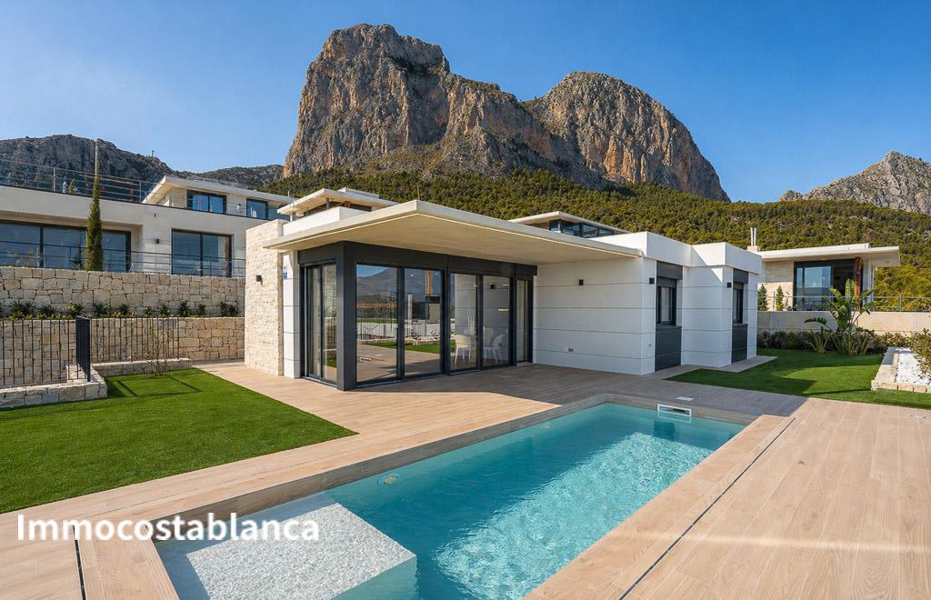 Вилла в Полопе, 124 м², 506 000 €, фото 2, объявление 55177136
