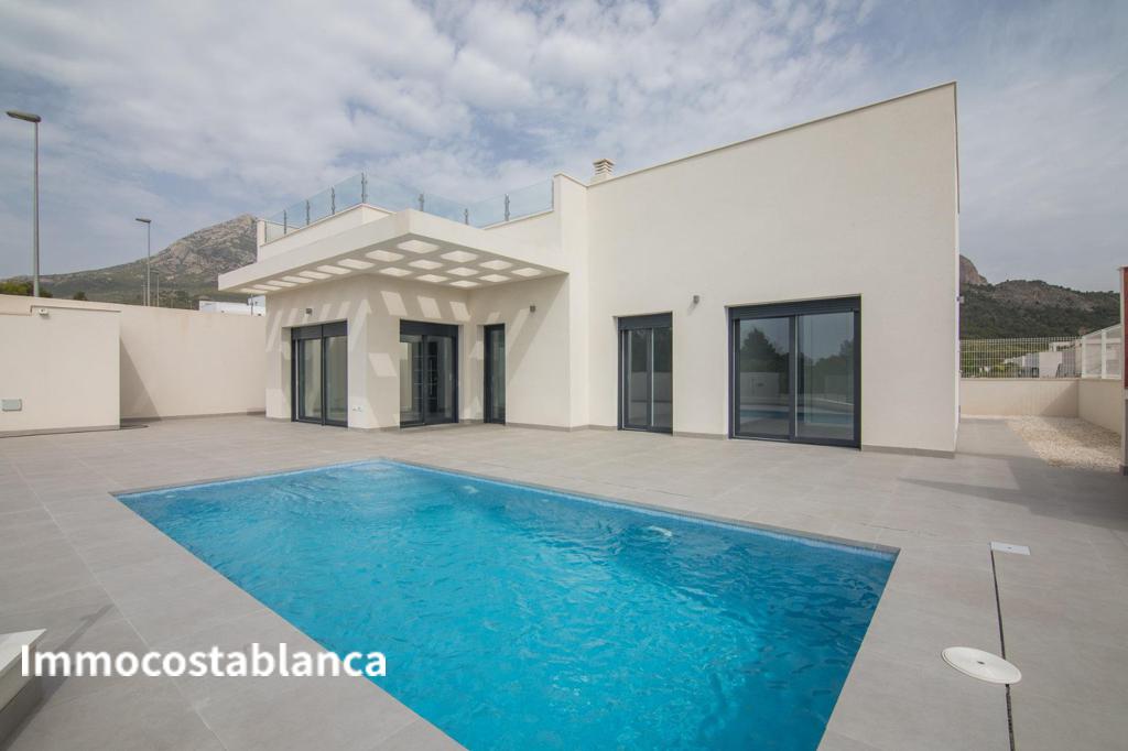 Вилла в Полопе, 106 м², 585 000 €, фото 2, объявление 12105216