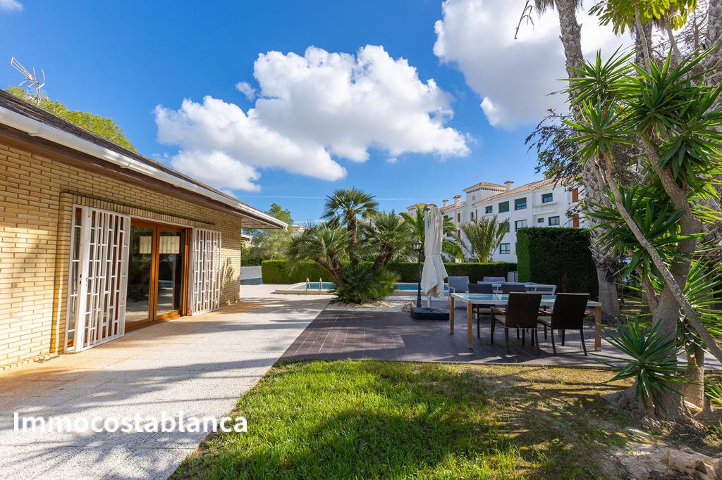 Вилла в Ориуэла Коста, 366 м², 670 000 €, фото 7, объявление 4697216