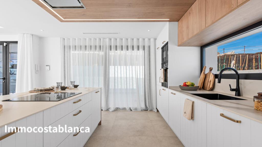 Вилла в Полопе, 311 м², 775 000 €, фото 10, объявление 34467616