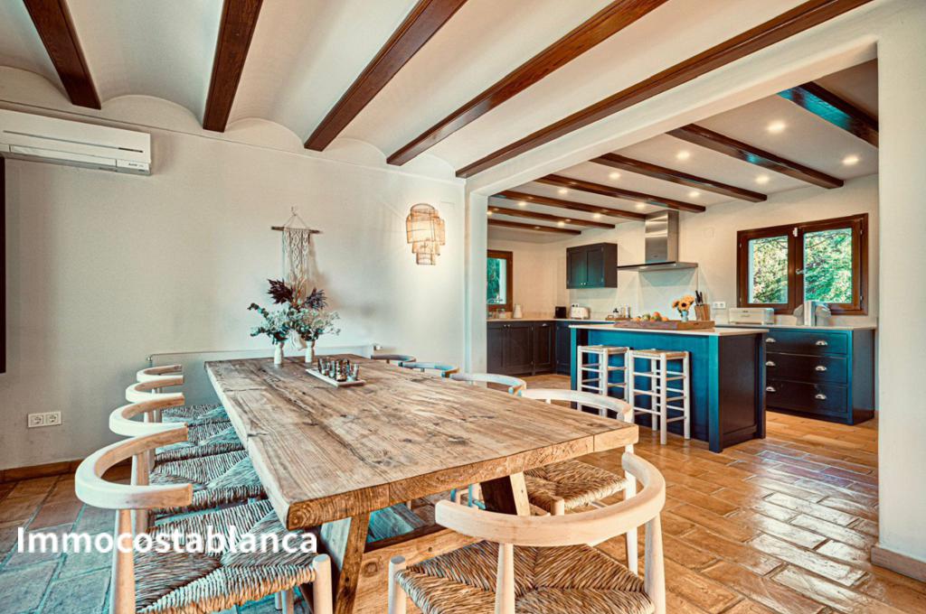 Вилла в Хавеа, 382 м², 1 395 000 €, фото 4, объявление 31817216