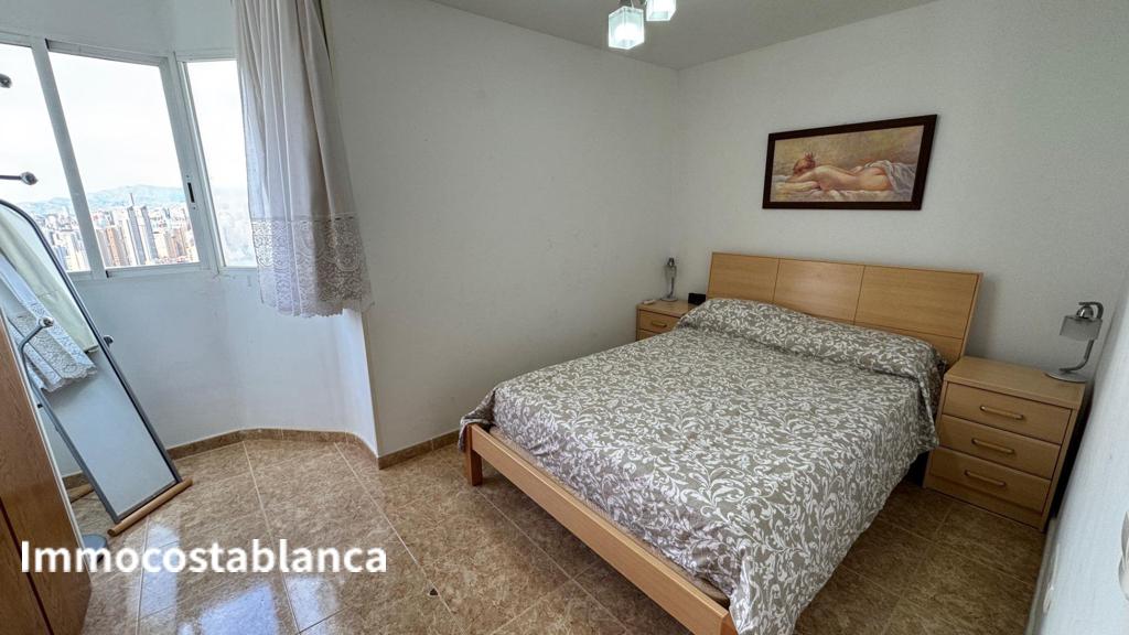 Квартира в Бенидорме, 82 м², 220 000 €, фото 6, объявление 31975456