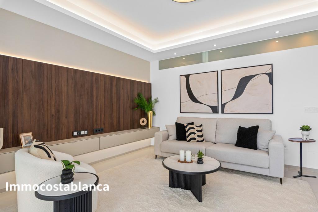 Коттедж в Сьюдад-Кесада, 108 м², 384 000 €, фото 1, объявление 2656416