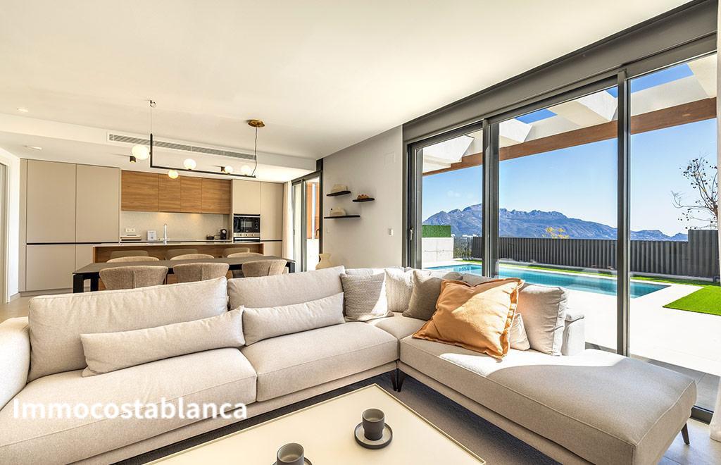 Вилла в Полопе, 212 м², 769 000 €, фото 3, объявление 66515616