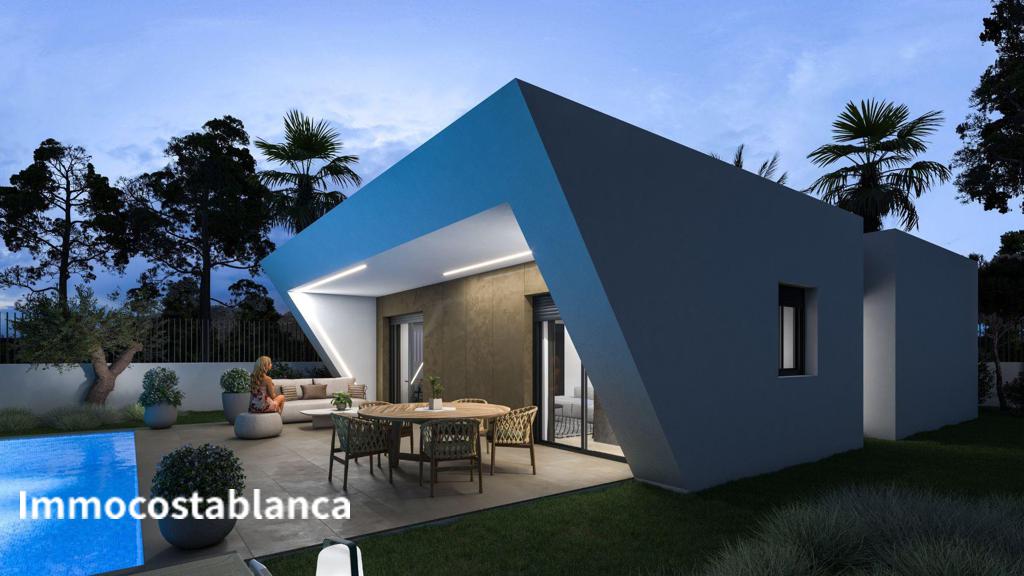 Вилла в Ондон-де-лас-Ньевес, 108 м², 326 000 €, фото 2, объявление 60482016