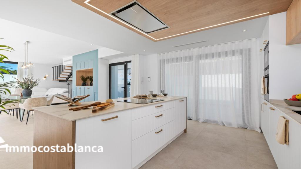 Вилла в Полопе, 311 м², 775 000 €, фото 9, объявление 34467616