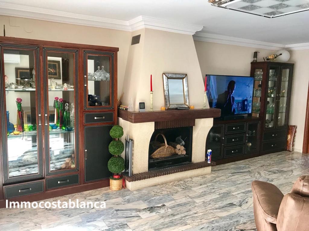 Коттедж в Дении, 395 м², 799 000 €, фото 10, объявление 9728416